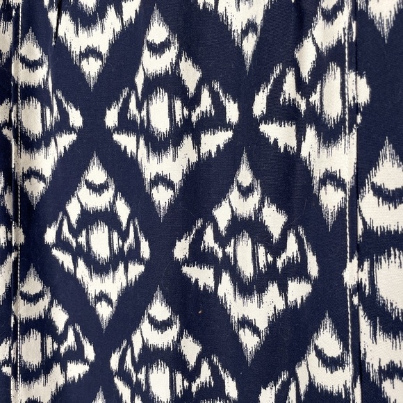 Talbots sz. 10 stretch navy blue and white ikat patterned dress l easter, office - Picture 13 of 16
